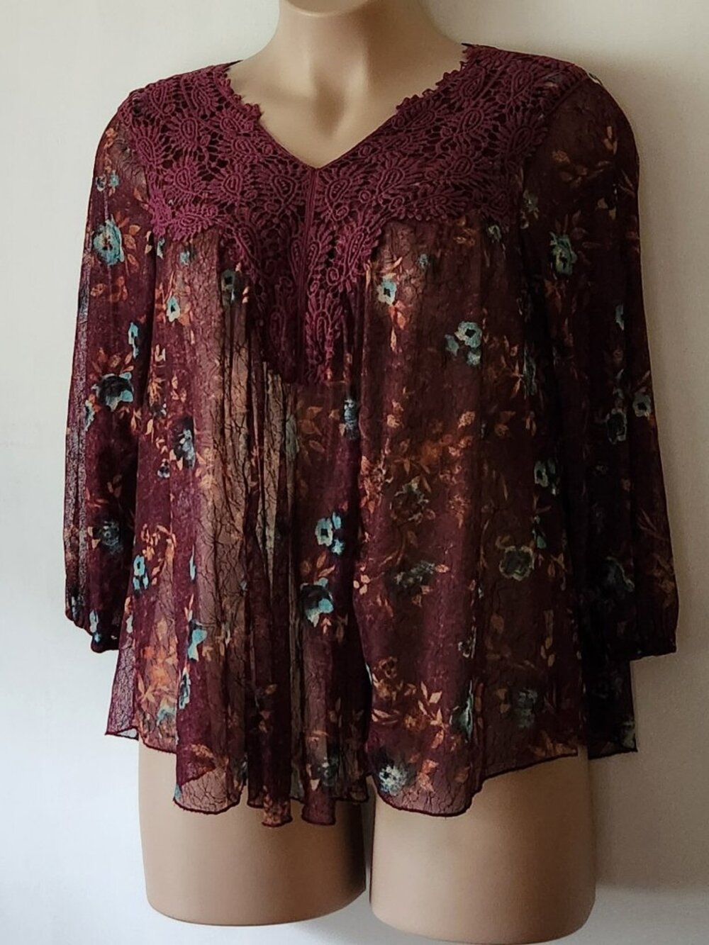 Vintage America Blues blouse sz XL floral burgundy lace sheer VGUC